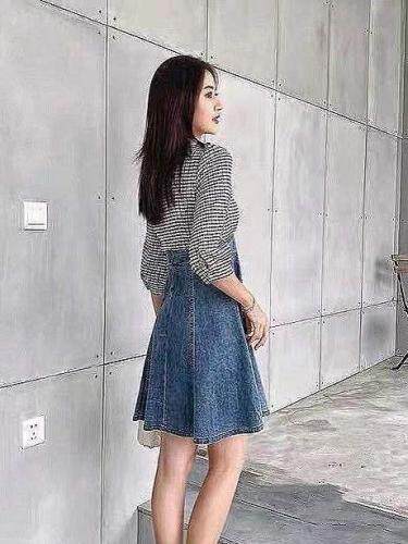 （现货）连衣裙，女装连衣裙，伊娜蕾尔