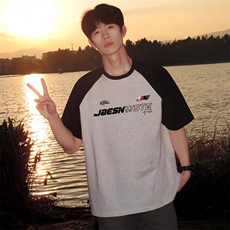 抖音得物高品质二开240克宽松纯棉美式潮牌插肩袖拼接短袖T恤，男装T恤，电商A486