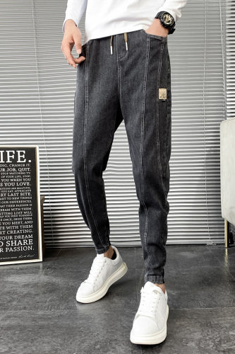 2025年秋季新品牛仔裤男士韩版修身束脚裤潮牌男士休闲裤长裤，男装牛仔裤，电商A327