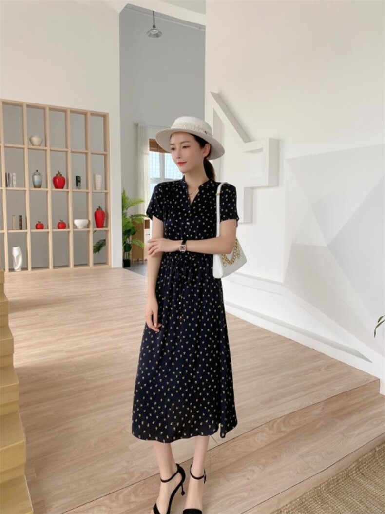 【现货】夏季新款碎花修身显瘦香云纱连衣裙，女装连衣裙，名怡