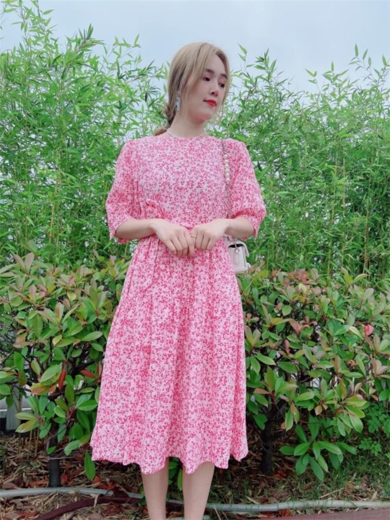 夏季新款连衣裙，女装连衣裙，依岸