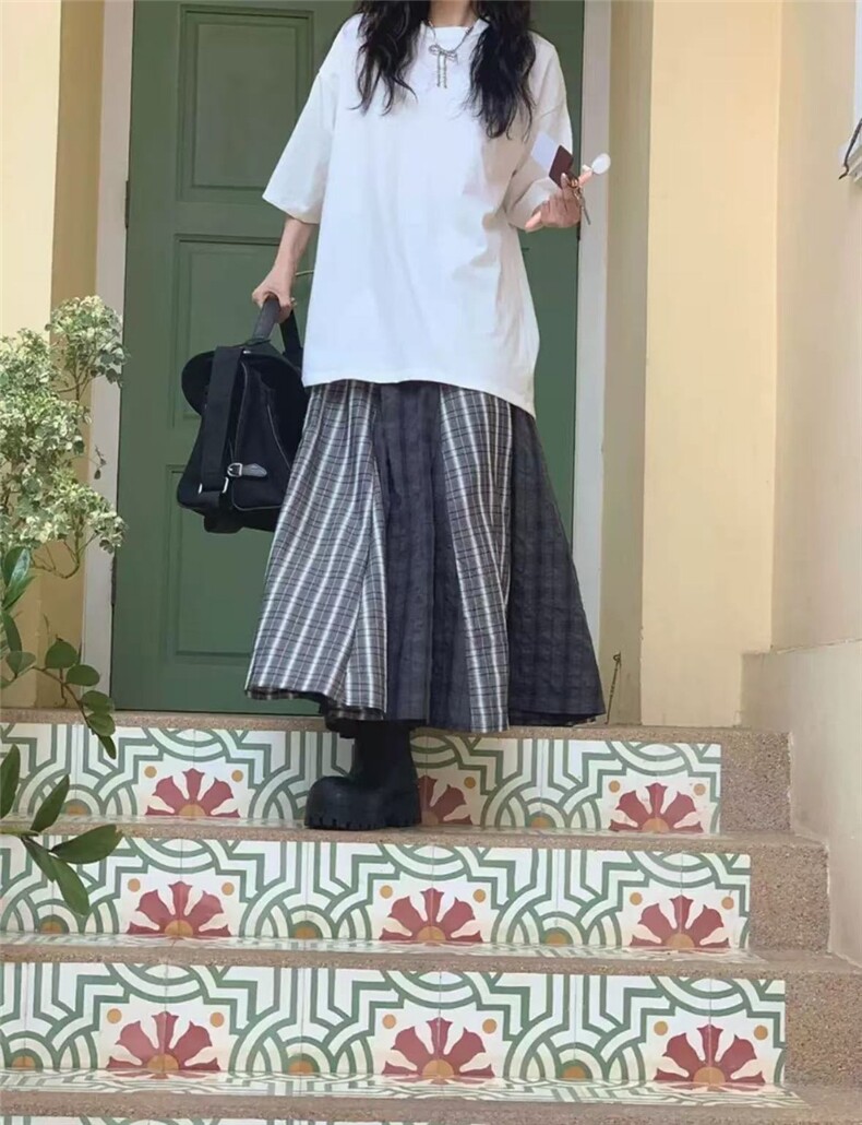 韩系小众复古拼接撞色格纹流浪风高腰长款半身裙,女装半身裙,湘姗