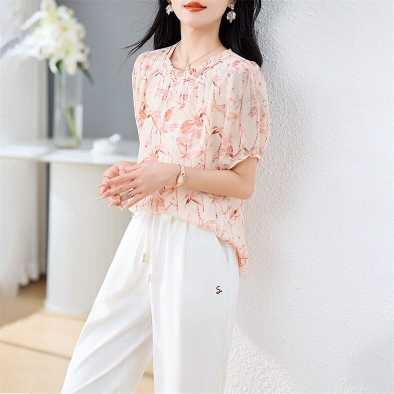 现货2024年夏季新款短袖时尚九分裤套装休闲女装两件套,女装套装/套裙,初闻兮