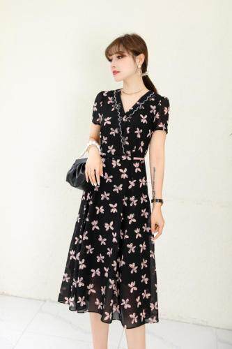 V字领连衣裙，女装连衣裙，千禧宏运