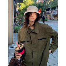 军绿色