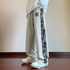 浅灰色