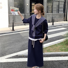 藏青色