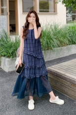 法式复古木耳边格纹无袖连衣裙女2025夏季新款宽松显瘦长裤背心裙，女装连衣裙，2C258