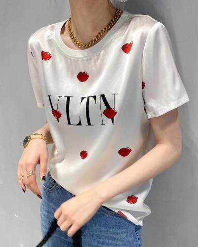 夏季新款真丝连衣裙，真丝上衣，短裤，防晒。T恤等，女装连衣裙，玛莎