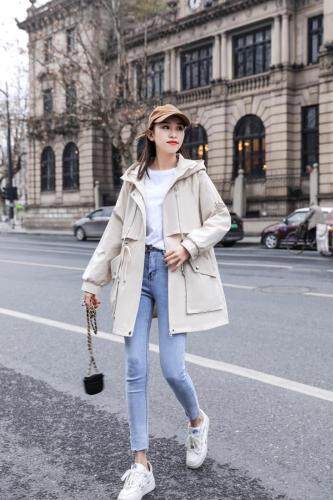 水洗派克风衣洋气，女装风衣，百变诱惑