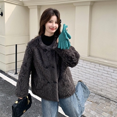 现货：冬装新款毛毛绒仿皮毛一体外套2C135-8950P205K318，女装皮草，2C135