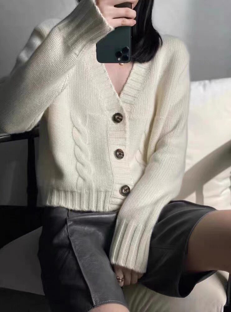 韩系v领针织开衫女秋冬新款流行短款毛衣外套慵懒外搭,女装羊毛衫,思途羊绒