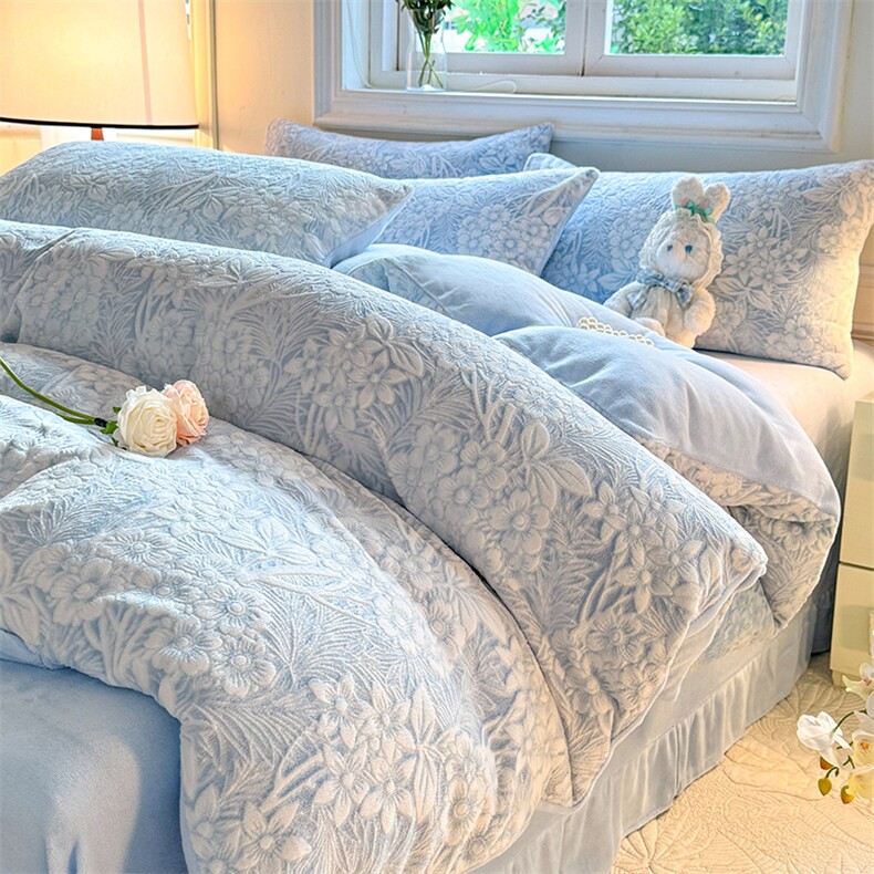 新款雕花绒系列四件套，床品套件，一起卖家纺