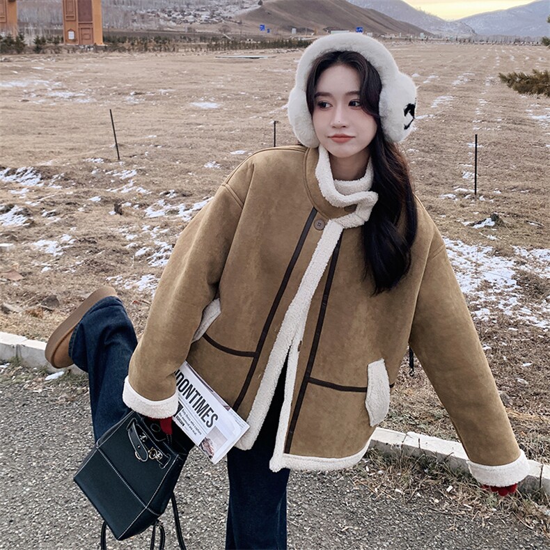 羊羔毛厚外套女2024冬新款今年流行翻领机车服宽松超好看皮毛一体图片