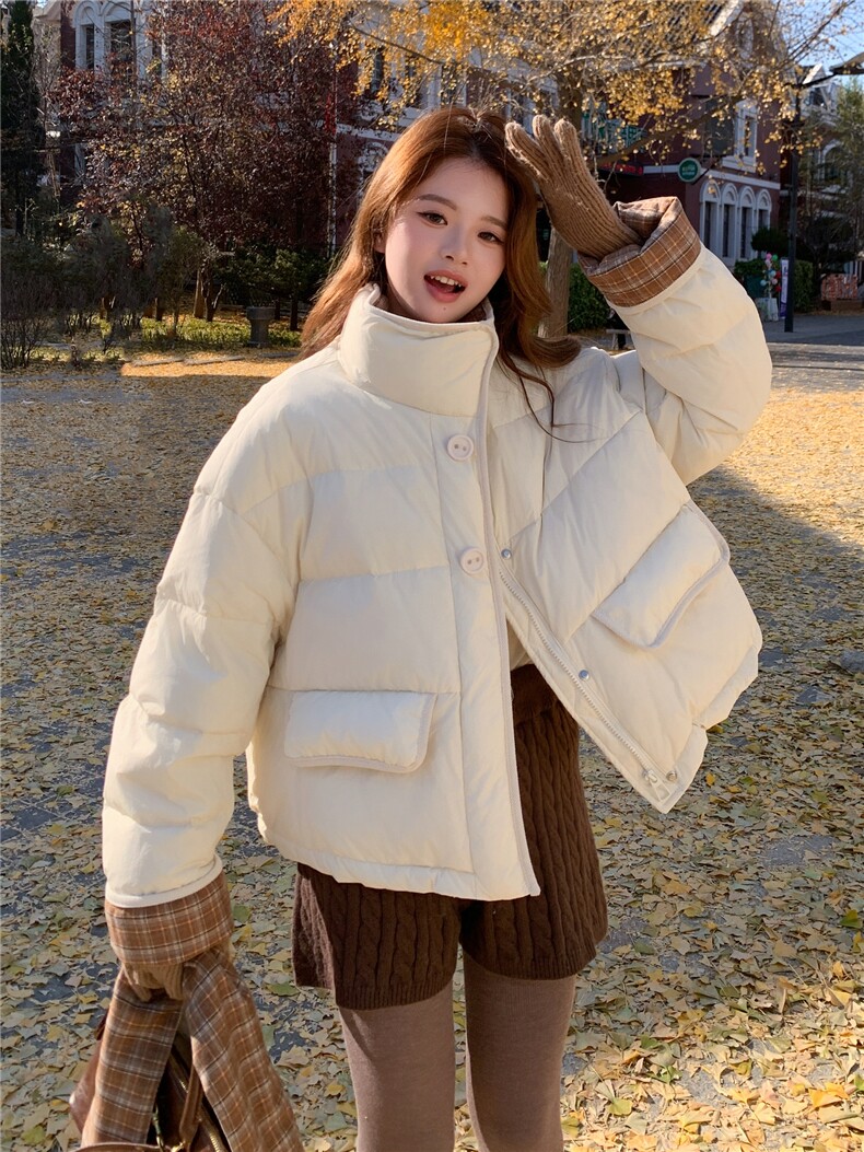 韩系拼接撞色格子围巾短款羽绒服女2025冬立领宽松小个子减龄外套,女装羽绒服,艾米莉亚