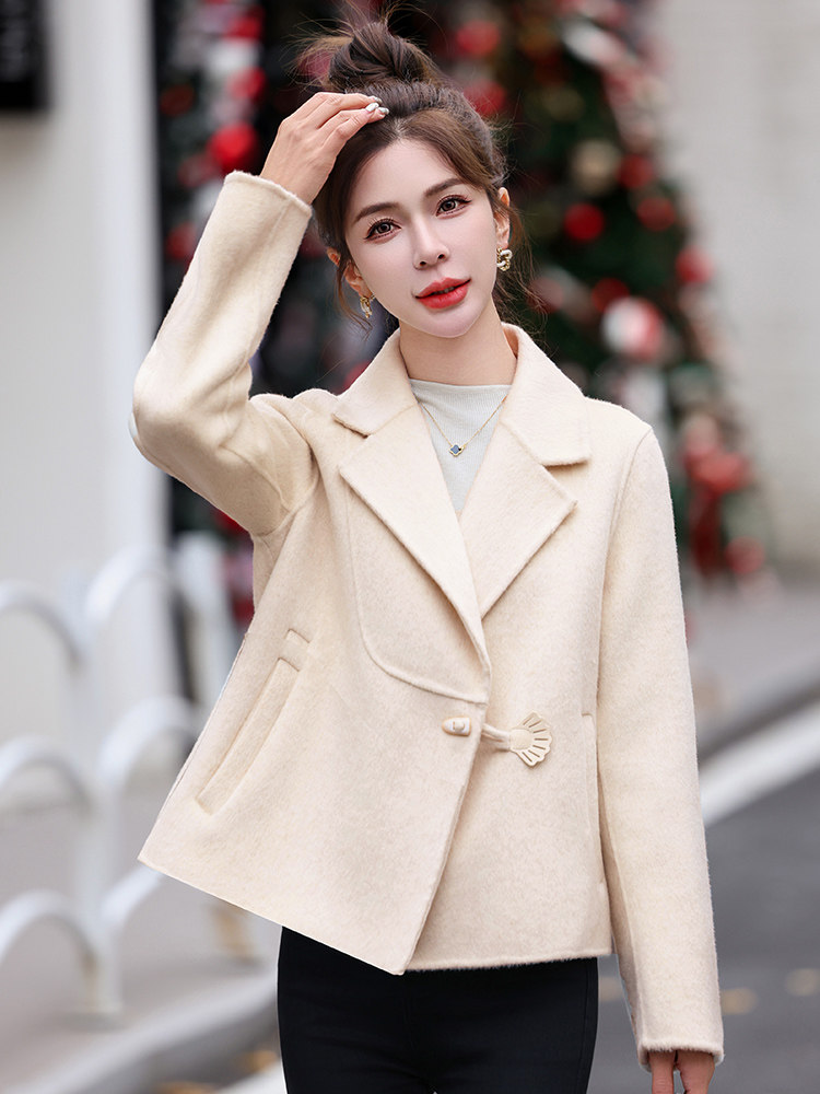 新中式guo风纯色双面呢大衣短款女2024新款小个子零羊绒毛呢外套,女装双面呢大衣,衣之秀