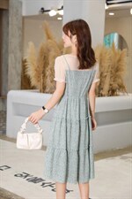 夏装新款拼接小清新碎花短袖连衣裙，女装连衣裙，梦中秋月