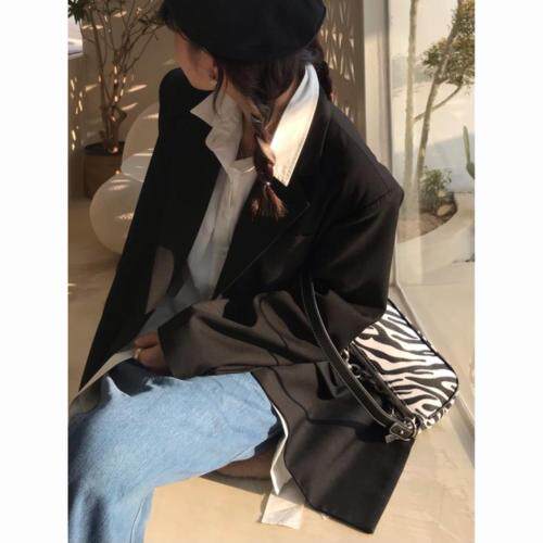 春季新款后背贴标韩范西服女，女装，Queena PHoebe