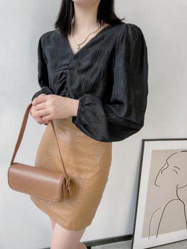 2021新款蕾丝小衫，其它，伊媚儿