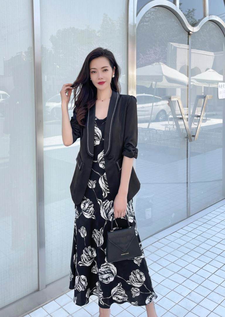 明线西装，女装西装，M&G