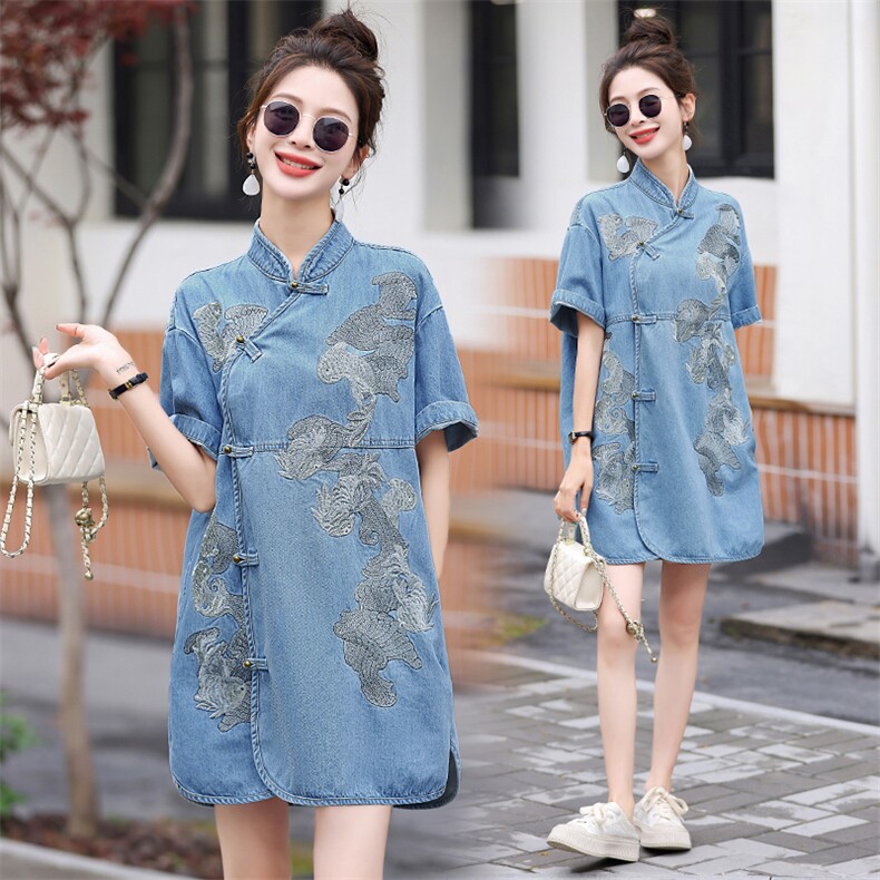 2025新款夏季新中式国风盘扣牛仔连衣裙女优雅复古气质感旗袍裙子，女装连衣裙，钱塘布衣