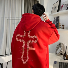 酒红色
