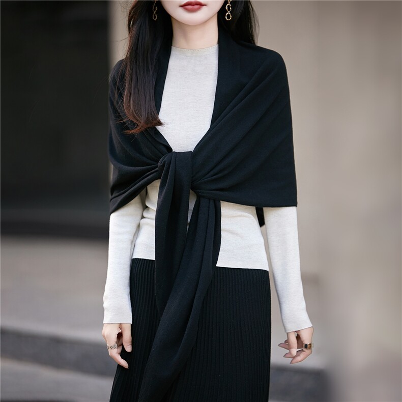 法式精纺毛针织披肩女2025新款保暖围巾披肩两用三角式斗篷披风潮,饰品披肩,圣丽羊绒