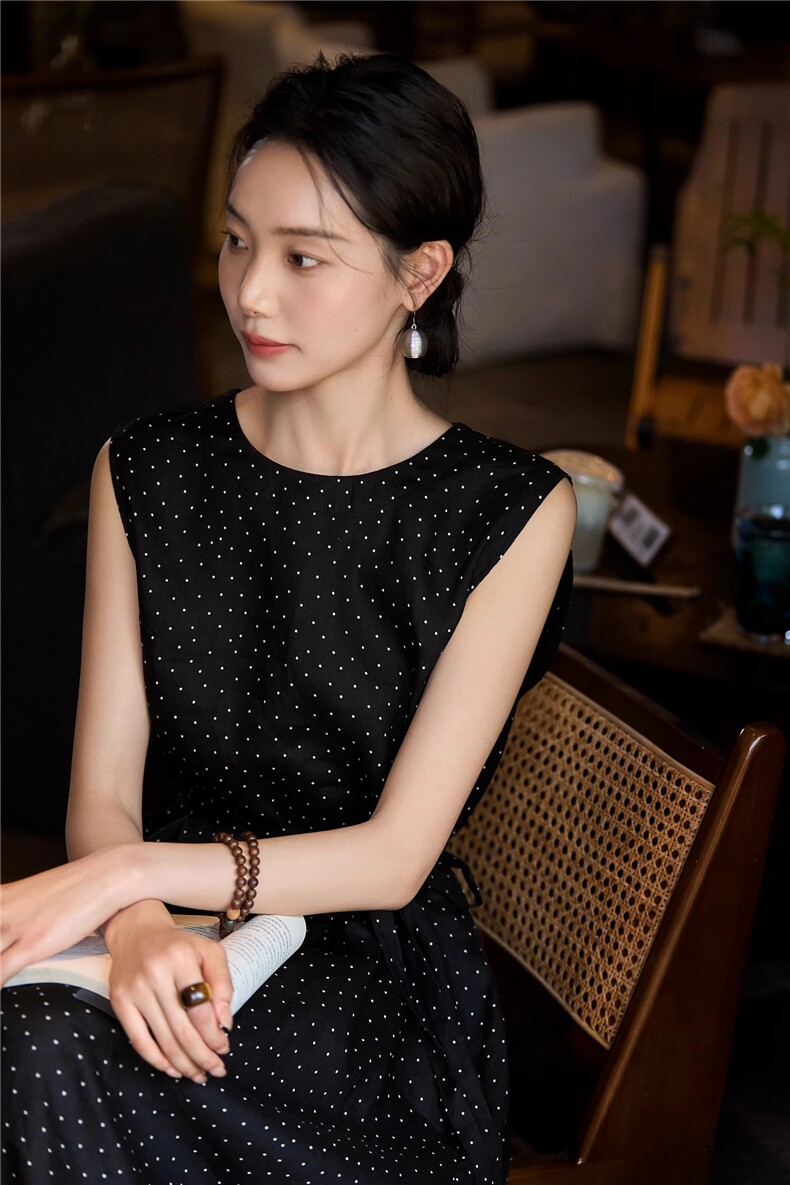 凡凡自留繁星点点法式波点长裙_背心连衣裙无袖系带25夏,女装连衣裙,梦白服饰厂