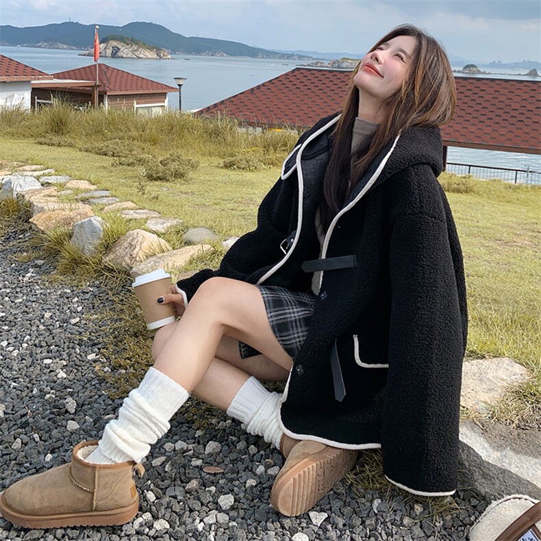 黑色连帽羊羔毛外套女2025秋冬新款慵懒风宽松显瘦小个子加厚大衣,女装短外套,2B187