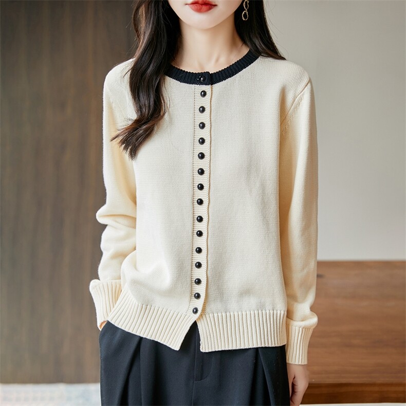 2025简约时尚黑扣子开衫黑领口针织衫百搭，女装针织衫/毛衣，长今羊
