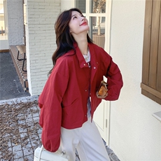 韩系chic休闲减龄复古红色短外套女春秋超火好看宽松工装夹克上衣，女装短外套，2B237