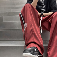 红色