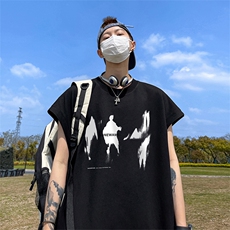 黑色