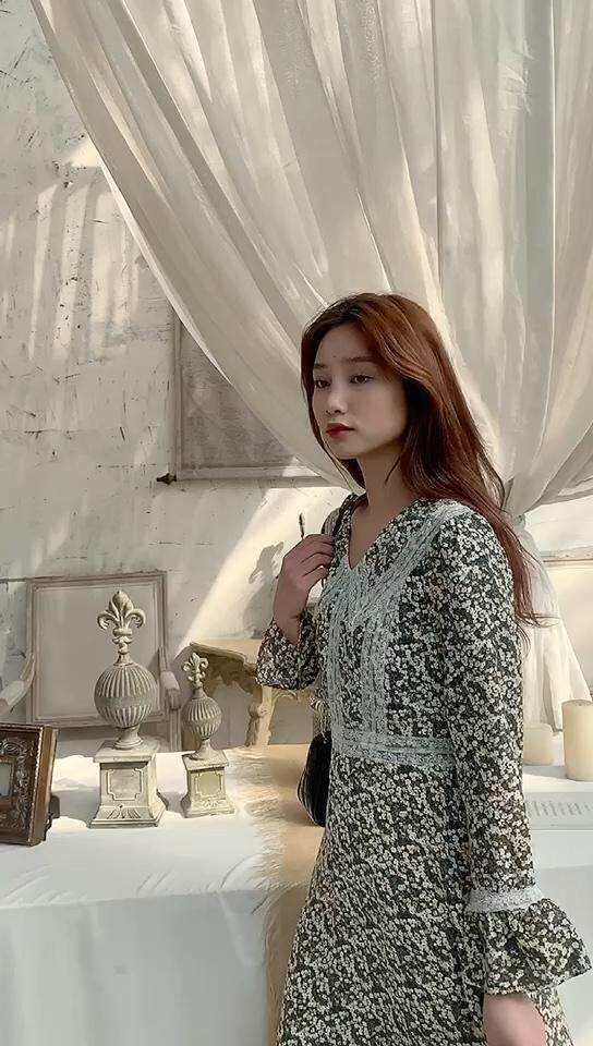 【现货】新品现货春季韩版花边碎花连衣裙，女装连衣裙，布萱