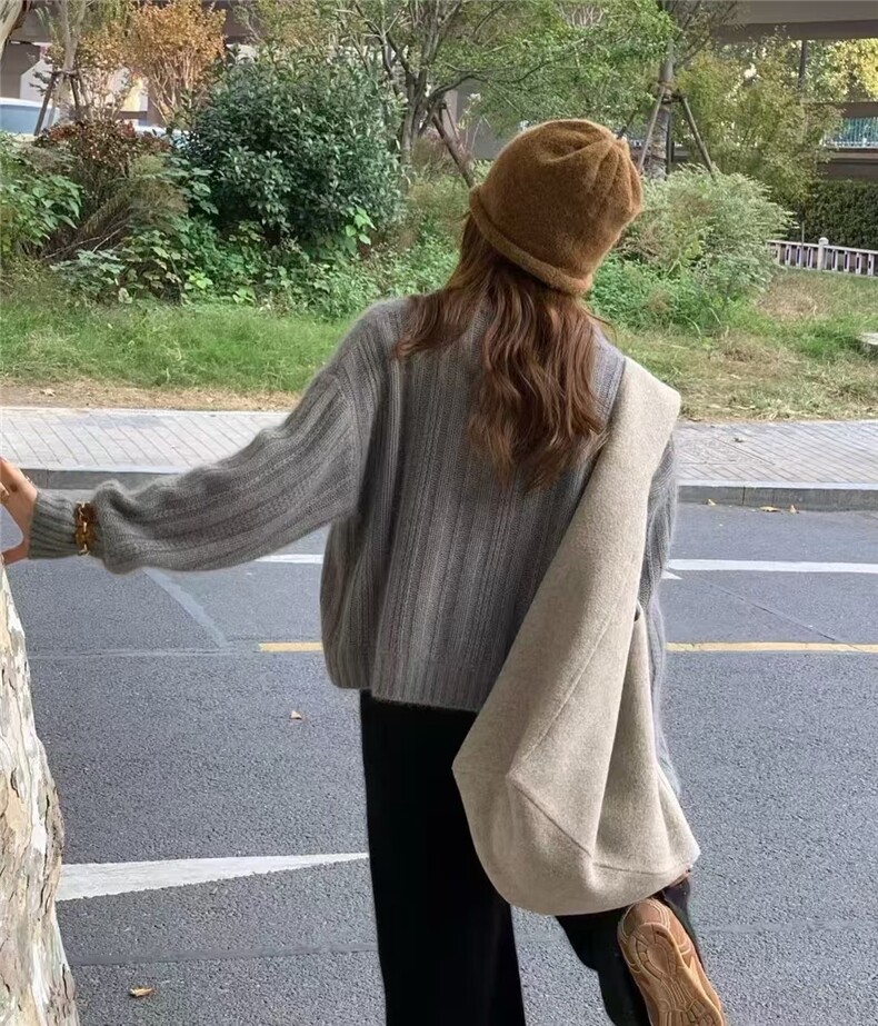 春秋韩版女套头高领短款宽松百搭打底衫毛衣,女装羊毛衫,圣旺供货