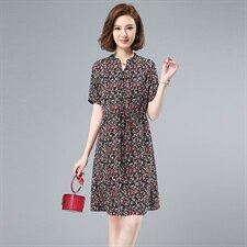 2021夏装新款碎花连衣裙半开领抽绳可调节印花中长款短袖裙子，女装连衣裙，伊满意