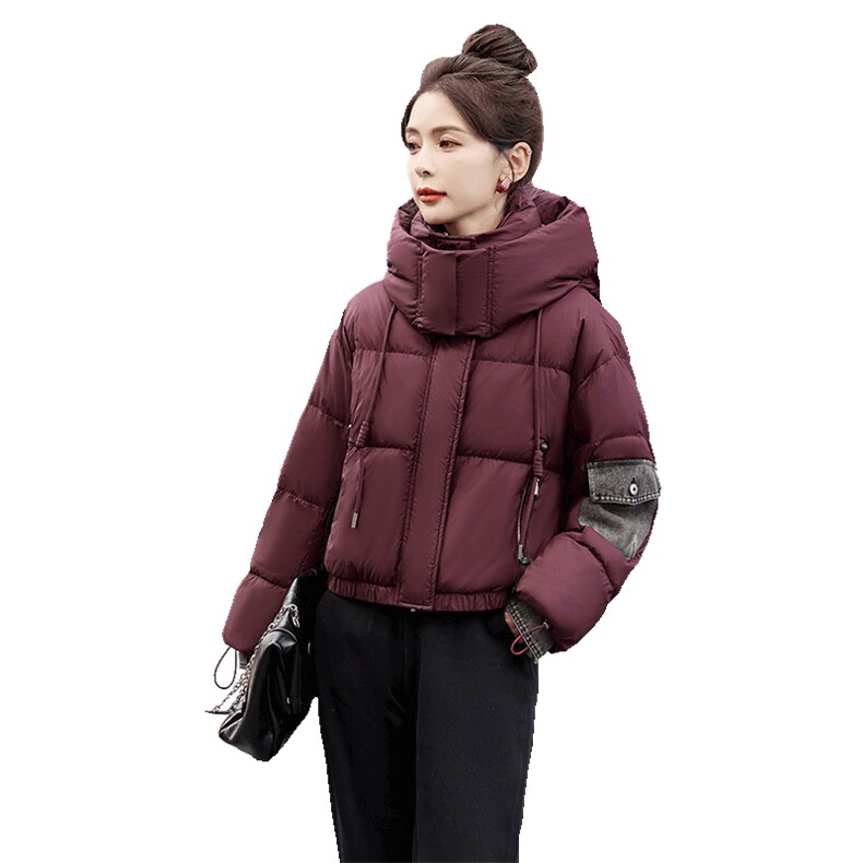 2025冬季新款安哥拉红牛仔拼接时尚百搭短款羽绒服,女装羽绒服,维一诺（1D095）