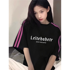 抖音得物品质二开240克宽松纯棉美式潮牌印花三条杠中性风短袖T恤图片