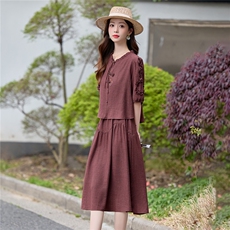 2026年夏季新款重工刺绣假两件文艺休闲风文艺风连衣裙，女装连衣裙，依恋蒂丝