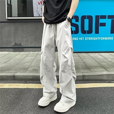 灰色