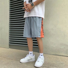 蓝色