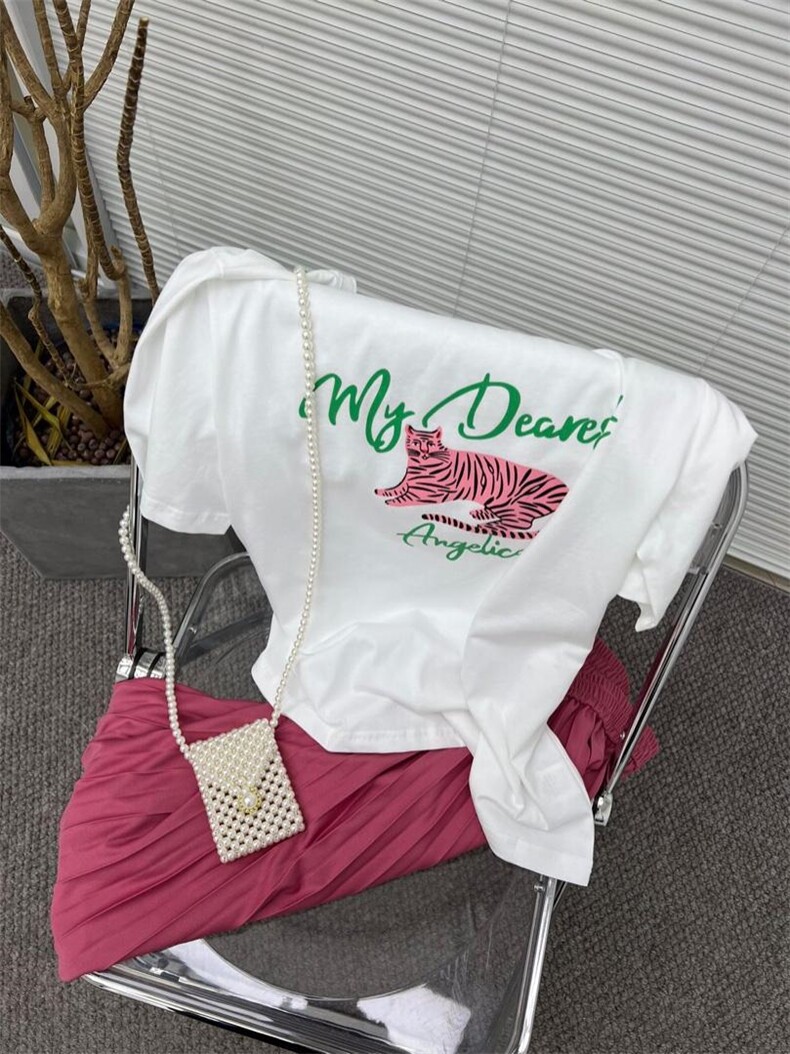 T，其它，良布品衣