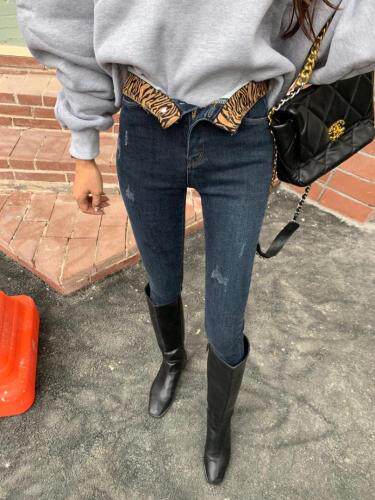 「现货」双扣，弹力，暖宝宝面料。搭配筒靴冬天的爱，女装，T7