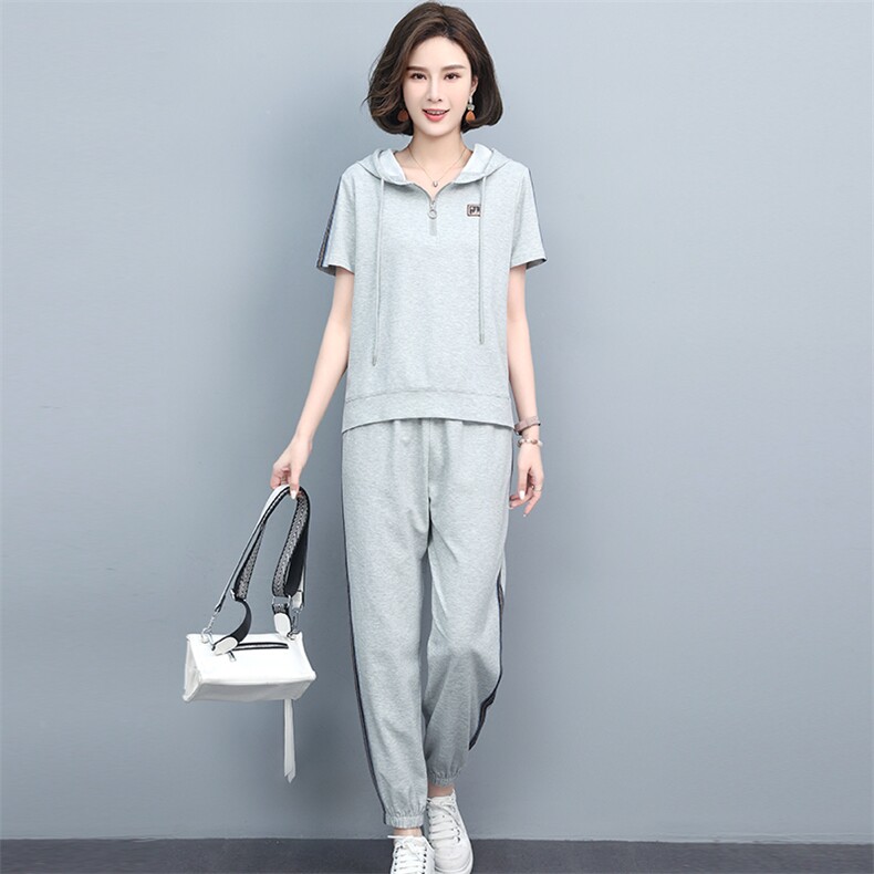 短袖运动套装女2025中年夏装新款时尚洋气年轻小个子妈妈两件套,女装套装/套裙,忆绮罗