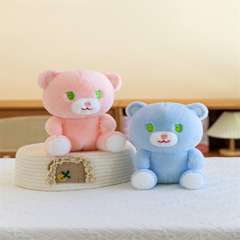 绿眼小熊，蓬阳毛绒玩具