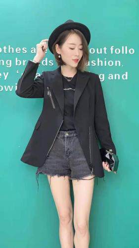 春季新款小西装个性拉链拼接，女装西装，烟雨美人