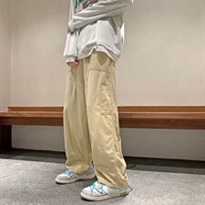 卡其色