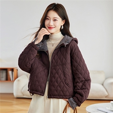 2025年冬季格子撞色连帽菱形格夹棉棉服短外套棉衣，女装棉衣/棉服，简韵佳