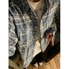 蓝色