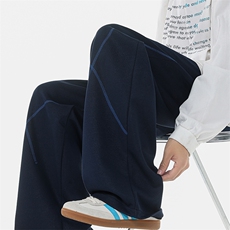 藏青色
